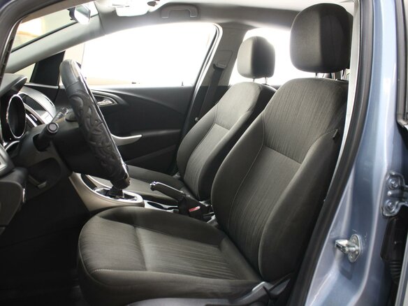 2011 Opel Astra J, серый, 710000 рублей - вид 8