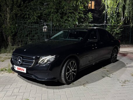 2016 Mercedes-Benz E-Класс 220 d V (W213, S213, C238), чёрный, 3650000 рублей, вид 1