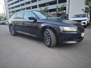 2017 Skoda Superb III, коричневый, 2450000 рублей, вид 3
