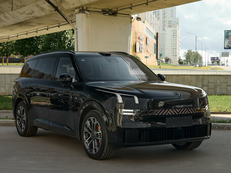 2025 Lynk & Co 900, чёрный, 7750000 рублей, вид 3