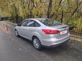 2016 Ford Focus III Рестайлинг, серебристый, 1200000 рублей - вид 3