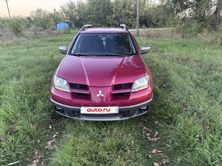 2004 Mitsubishi Outlander I, красный, 420000 рублей, вид 1