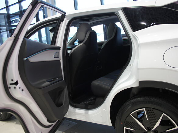 2026 Omoda C5 II, белый, 2399000 рублей - вид 12