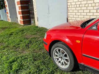1997 Volkswagen Passat B5, красный, 365000 рублей, вид 5