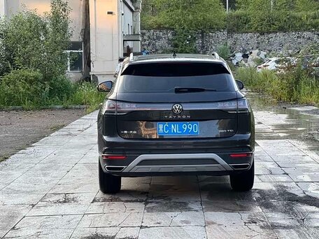 2022 Volkswagen Tayron I Рестайлинг, чёрный, 2370000 рублей, вид 5