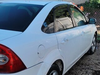 2008 Ford Focus II Рестайлинг, белый, 430000 рублей, вид 4