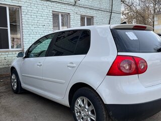 2008 Volkswagen Golf V, белый, 630000 рублей, вид 3
