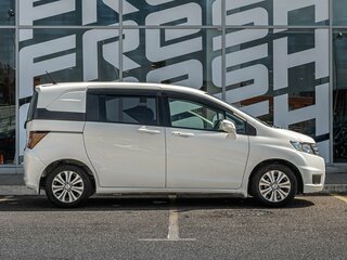 2012 Honda Freed Spike I Рестайлинг, белый, 1251000 рублей, вид 5