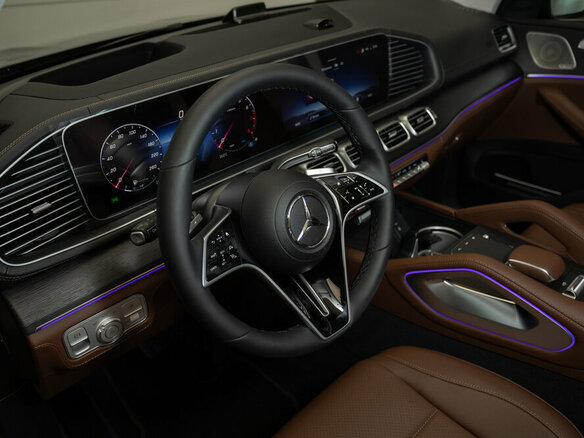 2026 Mercedes-Benz GLE 350 II (V167) Рестайлинг, чёрный, 11000000 рублей - вид 12