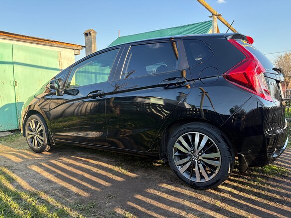 2019 Honda Fit III Рестайлинг, чёрный, 1140000 рублей - вид 12