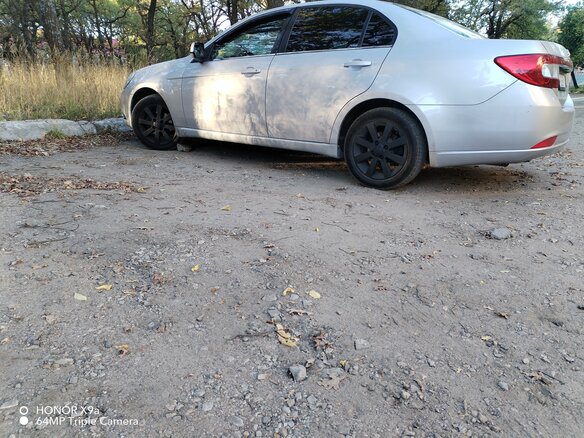 2010 Chevrolet Epica V250 Рестайлинг, серебристый, 420000 рублей - вид 4