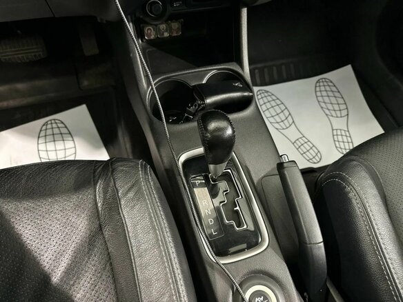 2015 Mitsubishi Outlander III Рестайлинг 2, белый - вид 18