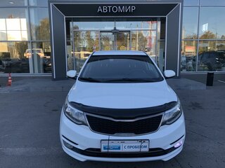 2016 Kia Rio III Рестайлинг, белый, 1160000 рублей, вид 2