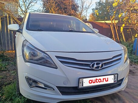 2015 Hyundai Solaris I Рестайлинг, белый, 720000 рублей, вид 2