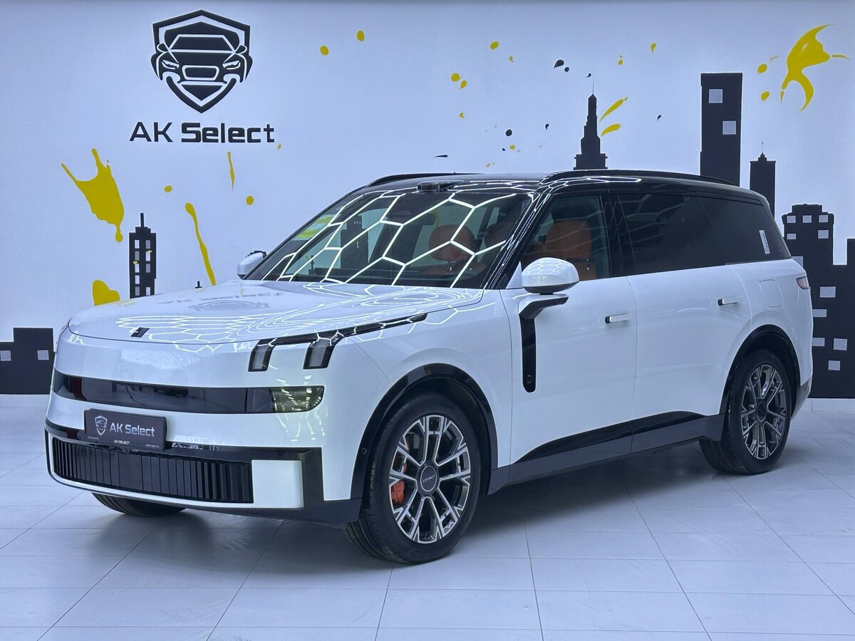 Открыть фотографии: Lynk & Co 900