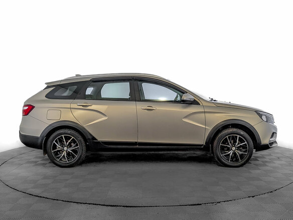 2018 Lada (ВАЗ) Vesta SW Cross I, зелёный, 1065000 рублей - вид 3