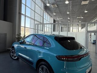 2020 Porsche Macan I Рестайлинг, голубой, 5650000 рублей, вид 5