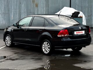2013 Volkswagen Polo V, чёрный, 750000 рублей, вид 3
