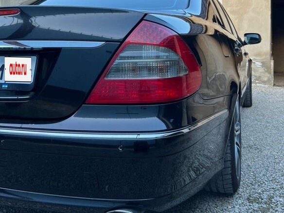 2002 Mercedes-Benz E-Класс 500 III (W211, S211), чёрный, 1150000 рублей - вид 10
