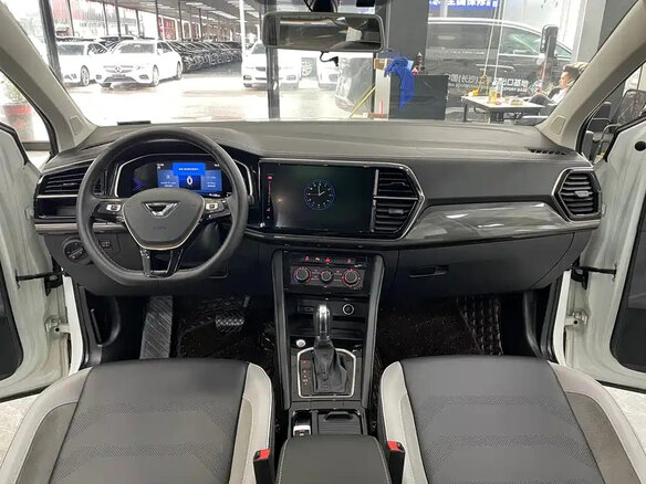2022 Jetta VS7 I Рестайлинг 1, белый, 1641255 рублей - вид 12