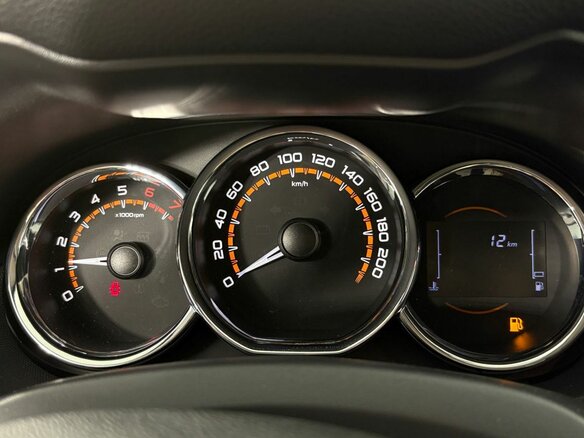 2026 Lada (ВАЗ) Largus I Рестайлинг, белый - вид 12