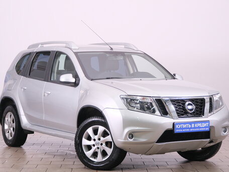 Nissan Terrano III (D10)