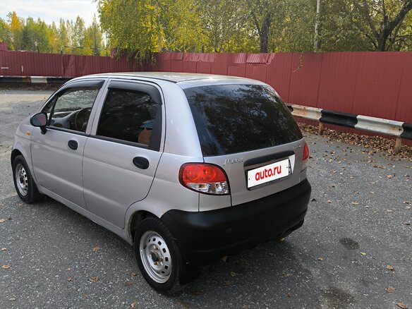 2011 Daewoo Matiz I Рестайлинг, серебристый, 185000 рублей - вид 4