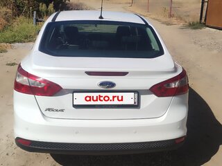 2013 Ford Focus III, белый, 730000 рублей, вид 3