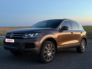 2011 Volkswagen Touareg II, коричневый, 2050000 рублей, вид 1