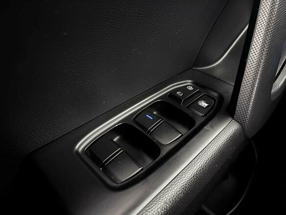 2018 Hyundai Creta I, красный, 1555000 рублей - вид 16