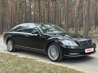 2010 Mercedes-Benz S-Класс 350 V (W221) Рестайлинг, чёрный, 1790000 рублей, вид 3