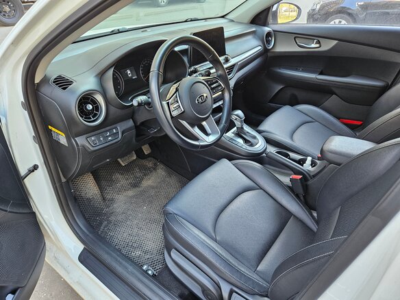 2020 Kia K3 II, белый, 2100000 рублей - вид 6