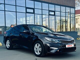 2018 Kia Optima IV Рестайлинг, коричневый, 1399000 рублей, вид 3