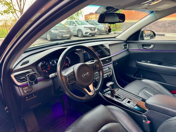 2018 Kia Optima IV, коричневый, 2050000 рублей - вид 8