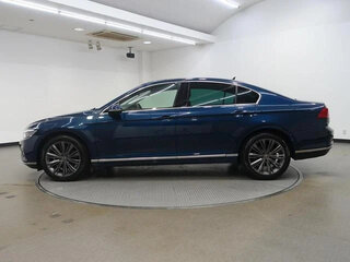 2022 Volkswagen Passat B8 Рестайлинг, синий, 1500000 рублей, вид 5
