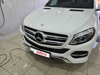 2016 Mercedes-Benz GLE 300 I (W166), белый, 3999999 рублей, вид 2