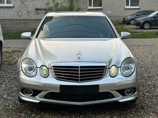 2003 Mercedes-Benz E-Класс 320 III (W211, S211), серебристый, 1550000 рублей, вид 1
