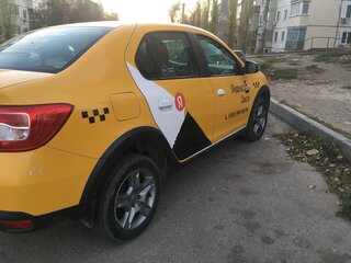 2021 Renault Logan Stepway II Рестайлинг, чёрный, 670000 рублей, вид 3