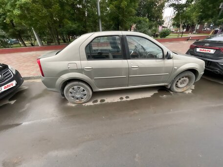 2012 Renault Logan I Рестайлинг, бежевый, 220000 рублей, вид 4