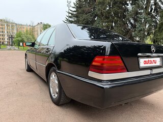 1992 Mercedes-Benz S-Класс 300 5-speed III (W140), чёрный, 450000 рублей, вид 5