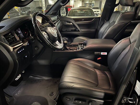 2020 Lexus LX 570 III Рестайлинг 2, чёрный, 11185000 рублей - вид 6