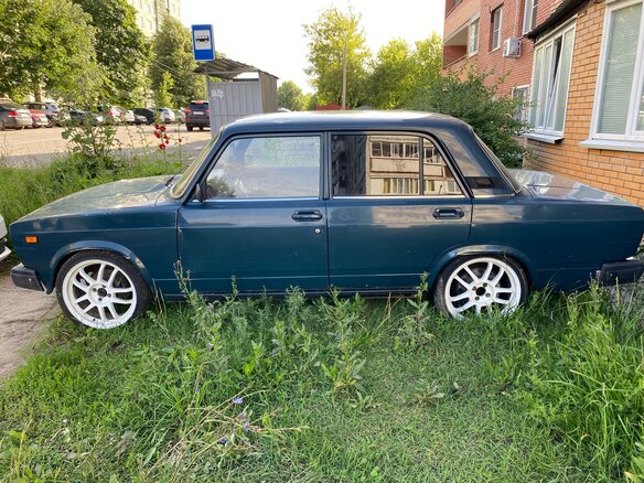 2005 Lada (ВАЗ) 2105, зелёный, 200000 рублей - вид 7