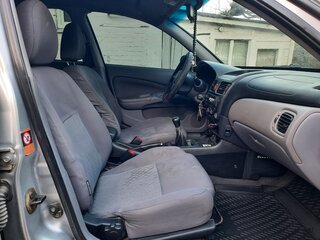 2003 Nissan Almera II (N16) Рестайлинг, серебристый, 330000 рублей, вид 5