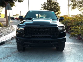 2026 Ram 1500 Crew Cab V Рестайлинг, чёрный, 7150222 рублей, вид 2