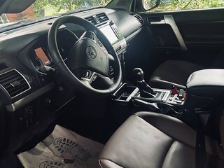 2019 Toyota Land Cruiser Prado 150 Series Рестайлинг 2, серый, 6500000 рублей, вид 5