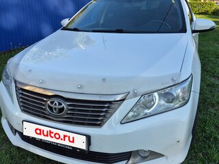 2014 Toyota Camry VII (XV50), белый, 1600000 рублей, вид 3