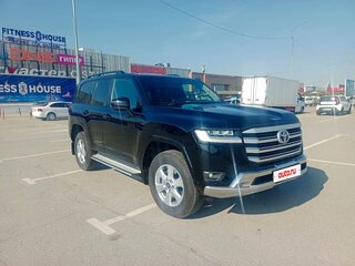 2022 Toyota Land Cruiser 300 Series, чёрный, 8200000 рублей, вид 3