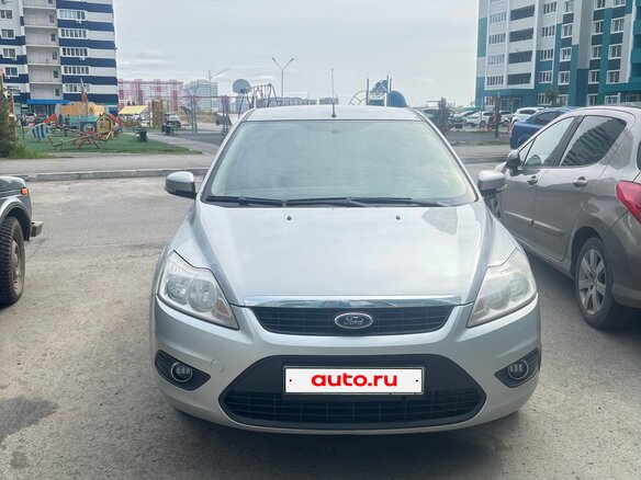 2008 Ford Focus II Рестайлинг, серебристый, 700000 рублей - вид 5