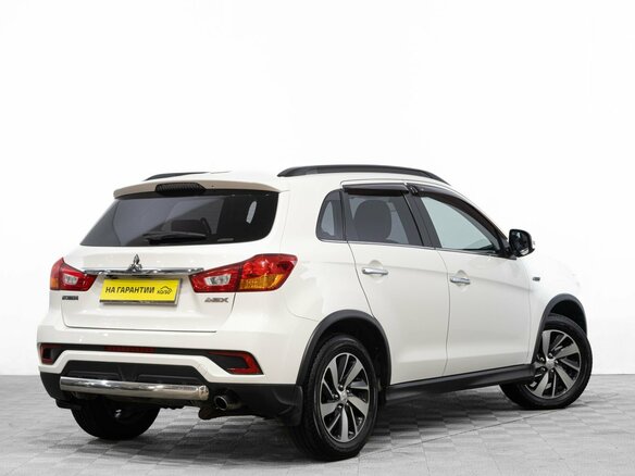 2017 Mitsubishi ASX I Рестайлинг 2, белый, 1989000 рублей - вид 3