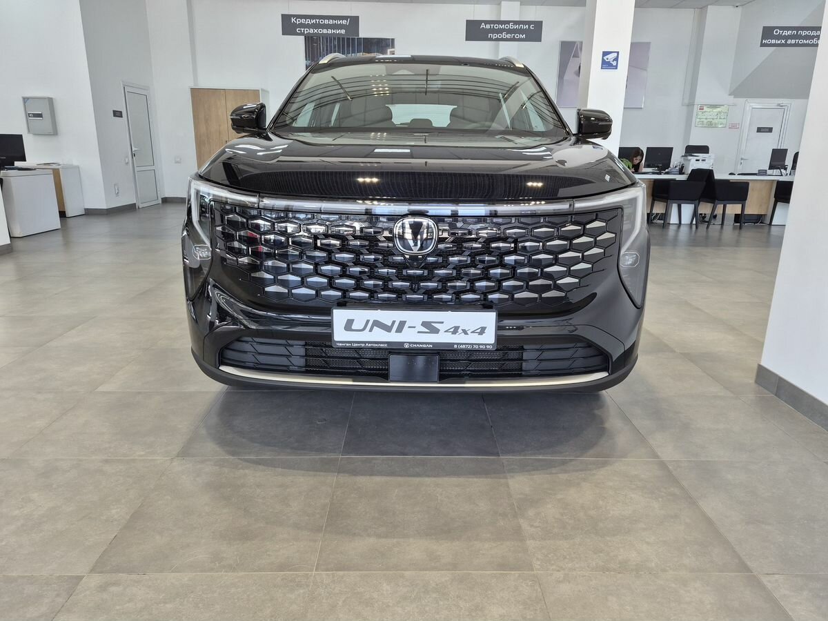Открыть фотографии: Changan UNI-S I Рестайлинг